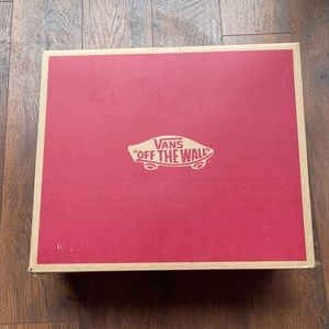 2021 Vans Aura Pro brand new in box